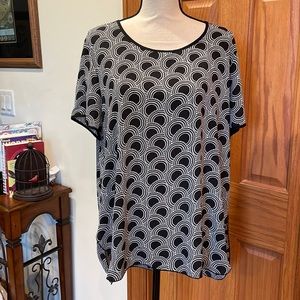Black and White blouse size XL